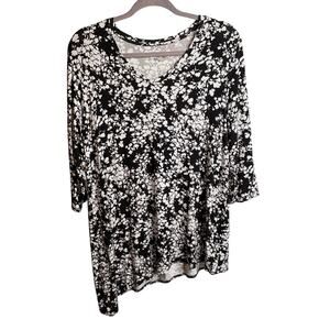Soma Women's Black White Floral Asymmetrical Tunic Top Size L Lagenlook Boho‎